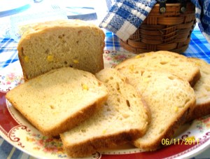 'Corny Bread' - made in a bread machine - My Yellow Farmhouse.com