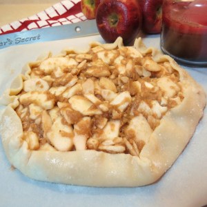 'A Little Help from My Friends' - Rustic One Crust Apple Pie with Maple Whipped Cream - myyellowfarmhouse