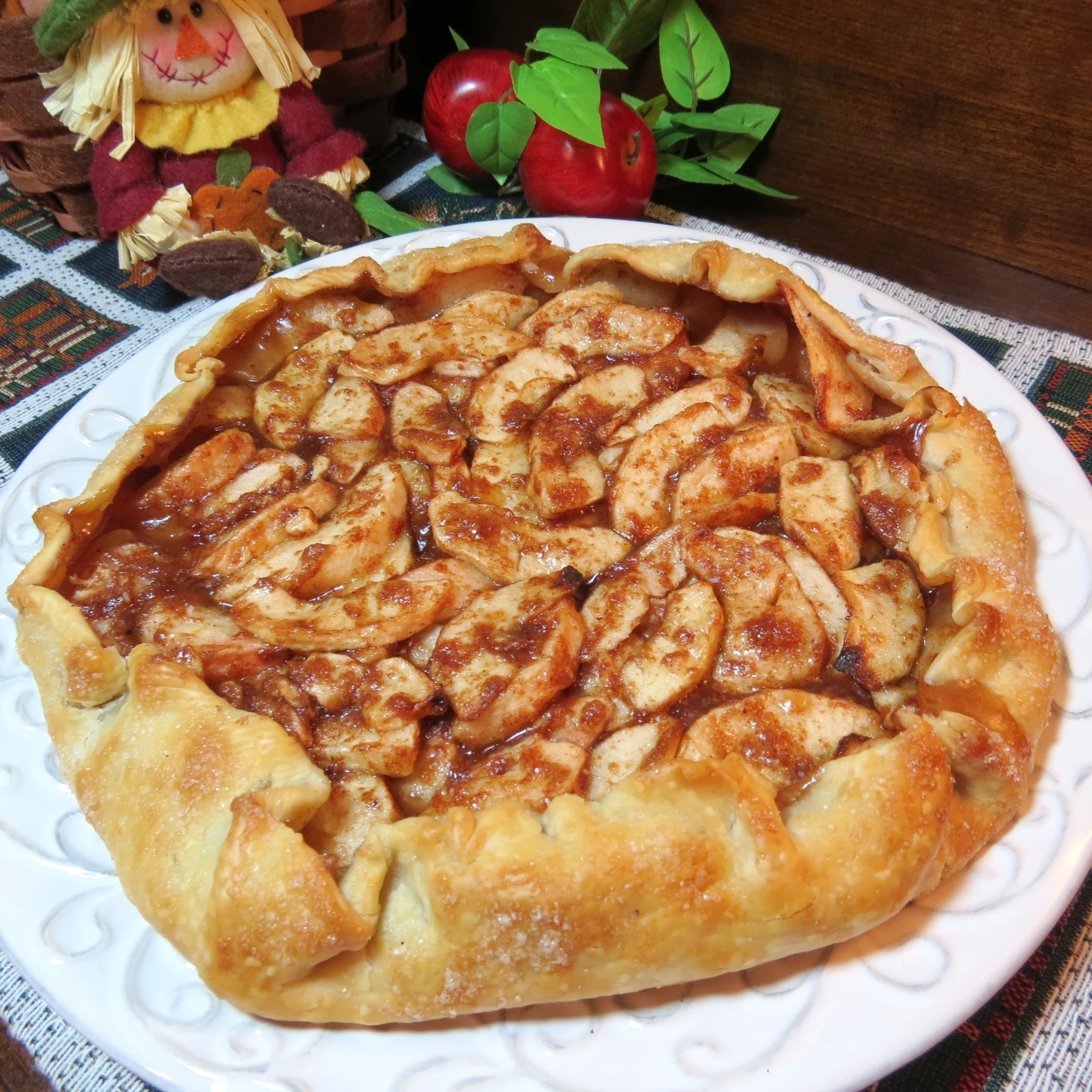 ‘Quick ‘n Easy’ – Rustic One Crust Apple Pie with Maple Whipped Cream