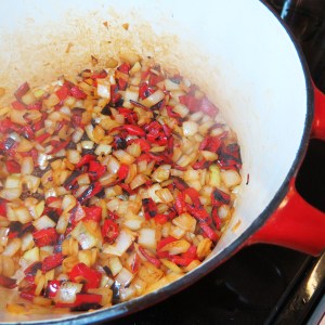 Creamy Charred Red Bell Pepper and Potato Chowder - myyellowfarmhouse.com