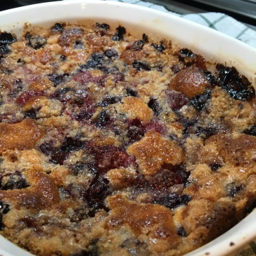 Mixed. Berry 'Bubble Up' Cobbler - My Yellow Farmhouse